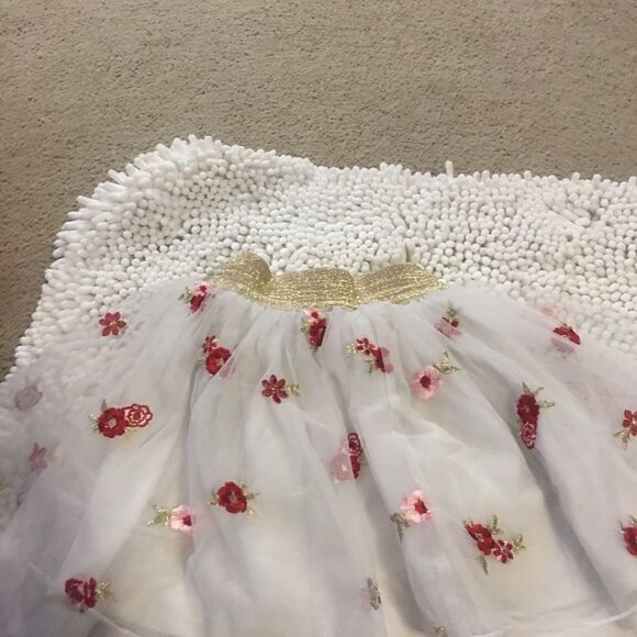 Health tex white lace and red  skirt 3 Toddler - Picture 6 of 8